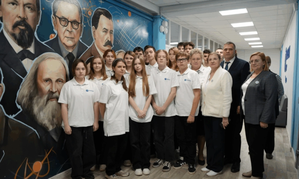 В ярославской школе №58 открыли обновленный класс для «Энергокружка» В ярославской школе №58 открыли обновленный класс для «Энергокружка»