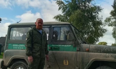 В Ярославской области заблудившиеся девушки поблагодарили лесника за спасение