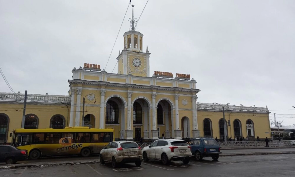 Полиция нашла ярославца, укравшего из поезда дорогой гаджет