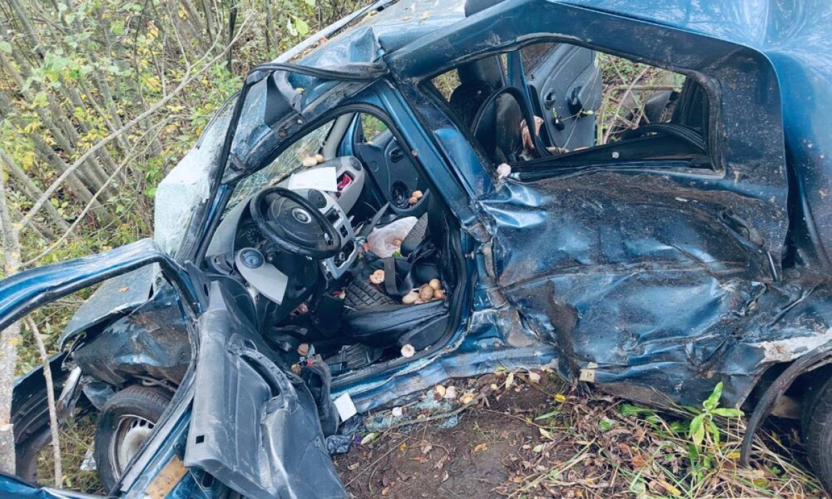 Спустя десять дней Тутаев прощается с третьей жертвой страшного ДТП Спустя десять дней Тутаев прощается с третьей жертвой страшного ДТП