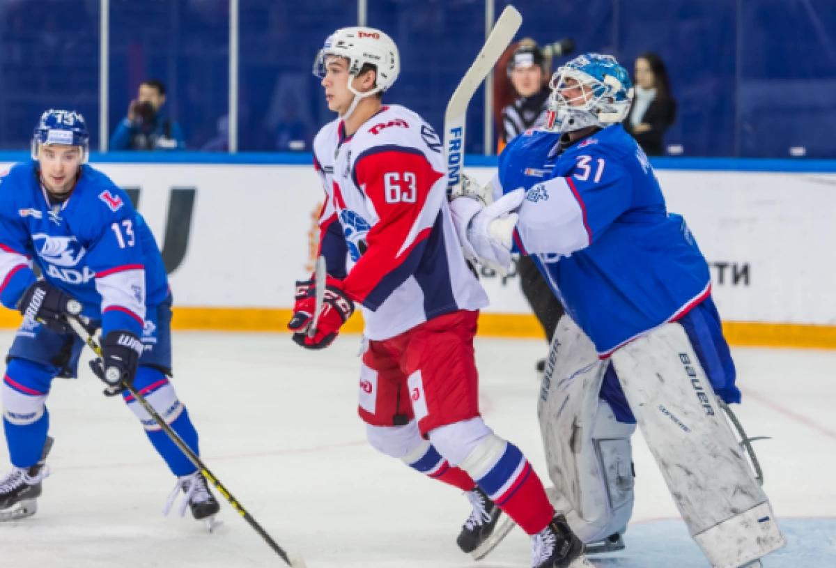 Хоккейные традиции в Тольятти: на матче &laquo;Лада&raquo; &ndash; &laquo;Локомотив&raquo; поднимут стяг местной легенды