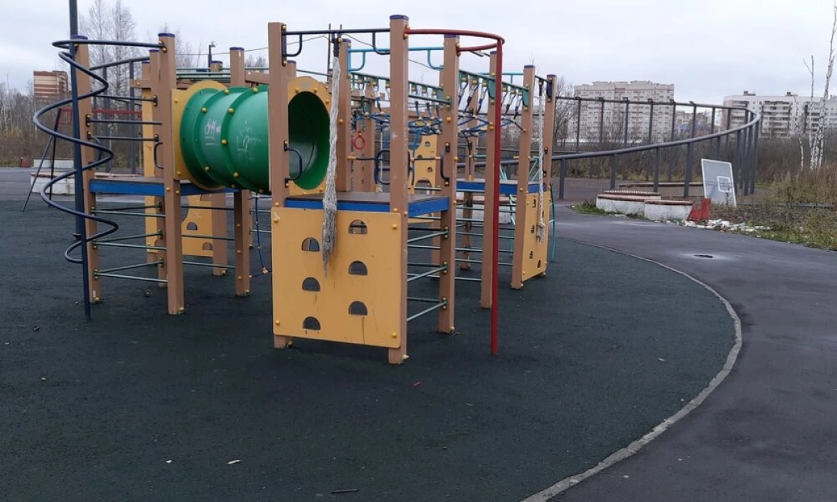 В Ярославле &laquo;Озерную гривку&raquo; будет демонтировать новый подрядчик