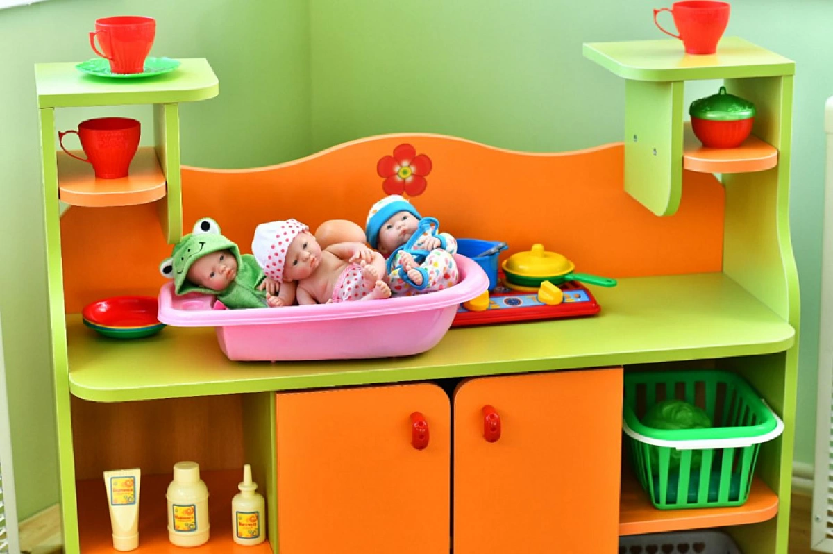 &laquo;Меньше нянечек&raquo;: в Ярославской области воспитатели пожаловались на зарплаты