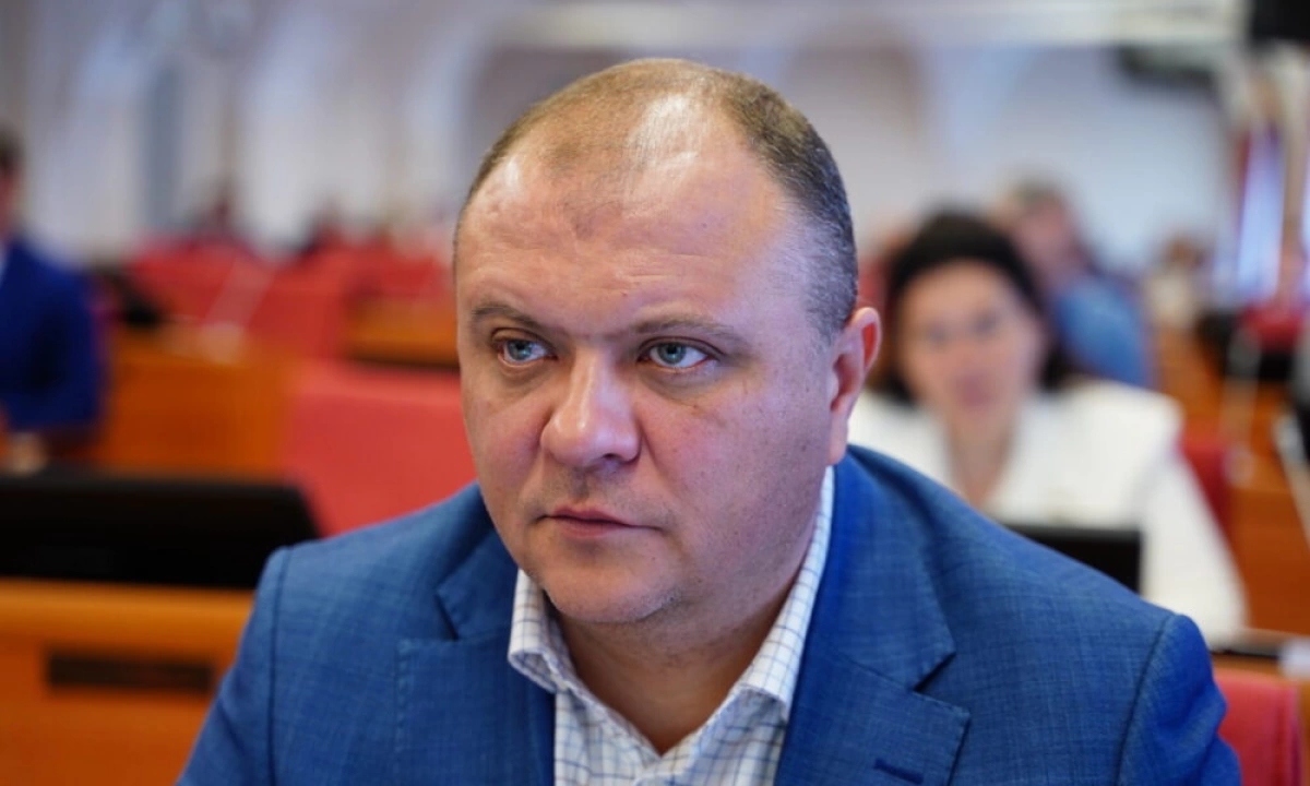 Ярославский депутат Михаил Писарец получил четыре года колонии