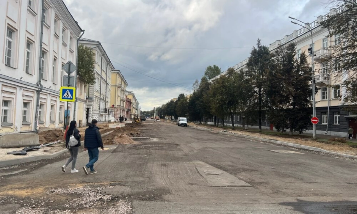 В Ярославле продлили перекрытие улицы Советской до ноября В Ярославле продлили перекрытие улицы Советской до ноября