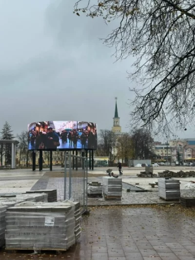 В Ярославле изменили настройки видеоэкрана на площади Труда