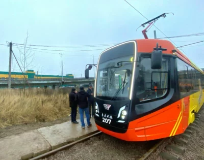 В Ярославле начали обкатку новых трамвайных путей до &laquo;РИО&raquo;