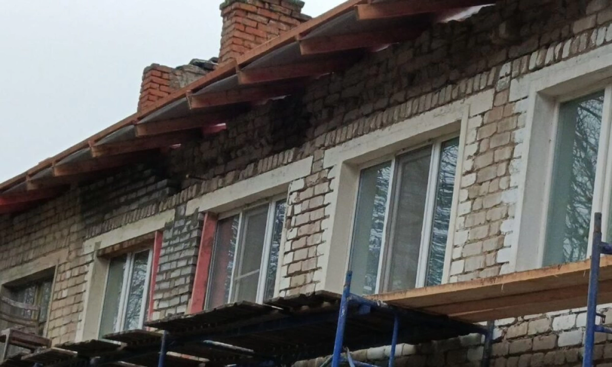 Переславцы пожаловались Президенту на капремонт крыши, от которого трещат стены