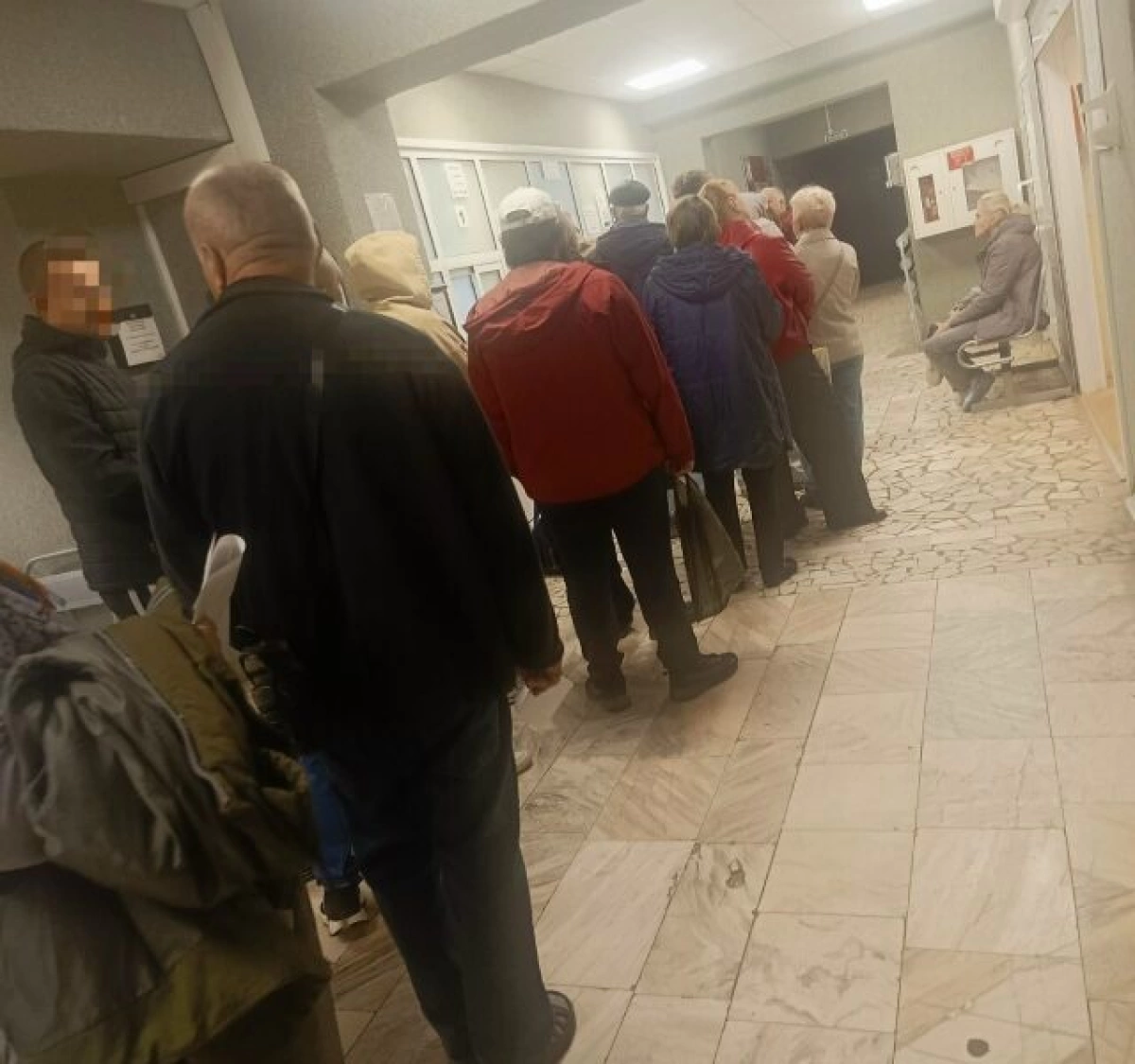 Тутаевцы пожаловались на огромную очередь в районной больнице