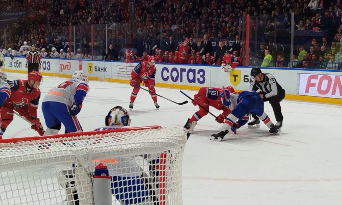 «Локомотив» дома проиграл СКА в овертайме «Локомотив» дома проиграл СКА в овертайме