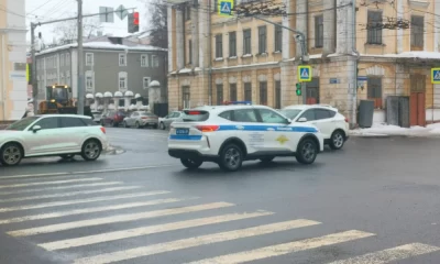 В Ярославле задержаны похитители запчастей с припаркованного ретро-автомобиля