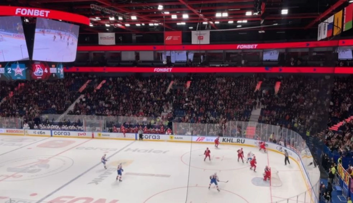 &laquo;Локомотив&raquo; на своем льду одержал победу над СКА