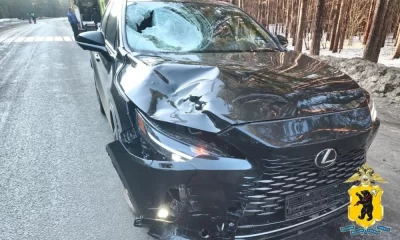 Под Ярославлем &laquo;Лексус&raquo; сбил пожилого велосипедиста