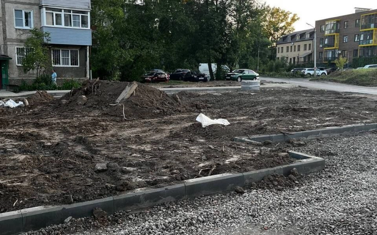 В Ярославле прокуратура выявила нарушения при благоустройстве брагинских дворов