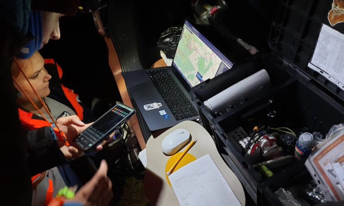 Продолжаются поиски грибника в Ярославской области Продолжаются поиски грибника в Ярославской области