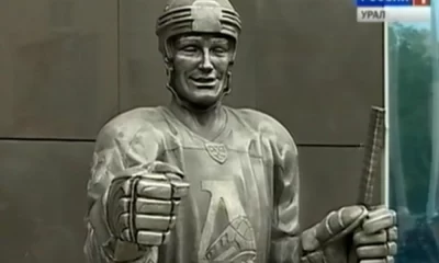 Перед матчами КХЛ команды проведут минуту молчания в память о &laquo;Локомотиве&raquo;