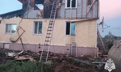 В Ярославской области от удара молнии вспыхнул жилой дом на две семьи