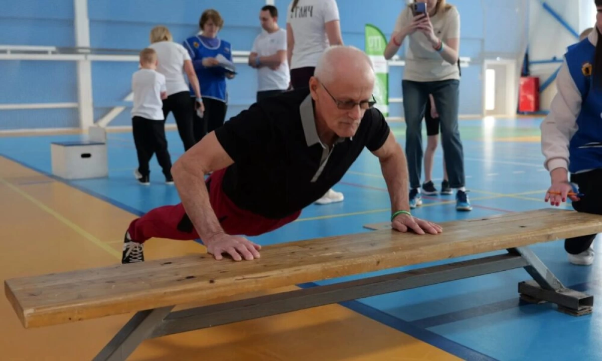 Семейные команды из разных округов региона боролись за победу на областном фестивале ГТО