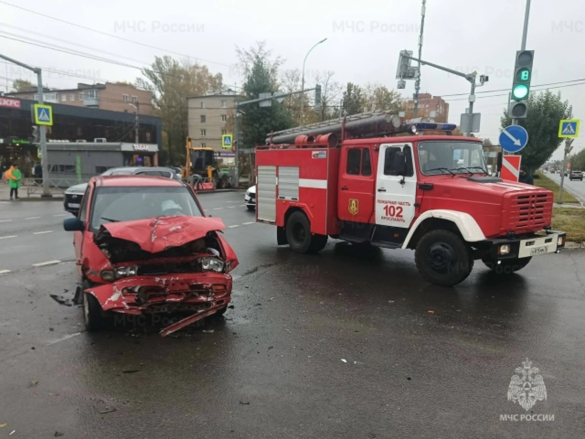 В Ярославле водитель частной &laquo;Скорой&raquo;, устроивший ДТП, был под наркотиками