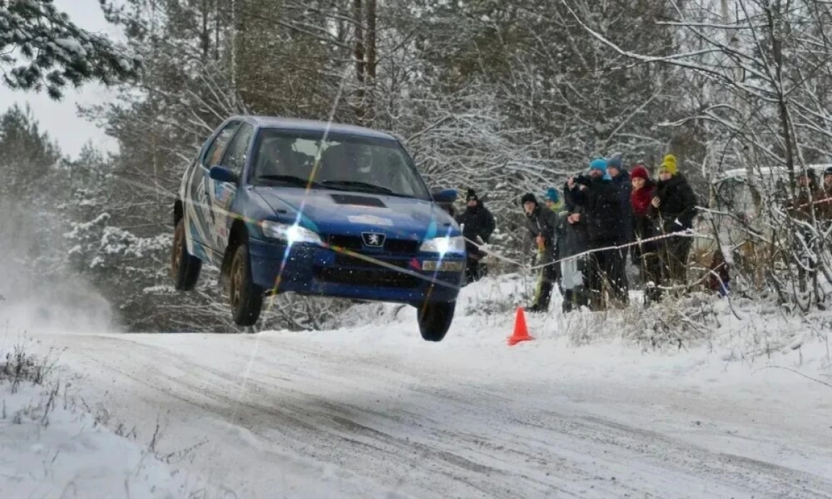 Ярославские экипажи заняли призовые места на Кубке по ралли «Петровская верста» Ярославские экипажи заняли призовые места на Кубке по ралли «Петровская верста»