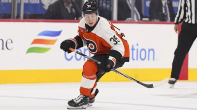 Мичков и Марченко вошли в топ-25 игроков НХЛ до 2000 года рождения