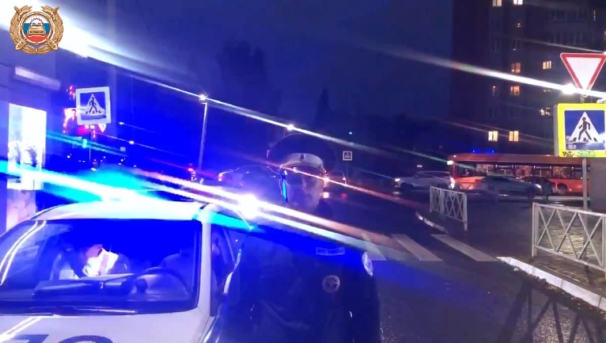 В Ярославле на проспекте Дзержинского сбили ребенка В Ярославле на проспекте Дзержинского сбили ребенка