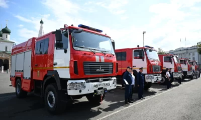 Ярославский губернатор передал пожарно-спасательной службе региона пять новых автоцистерн&nbsp;
