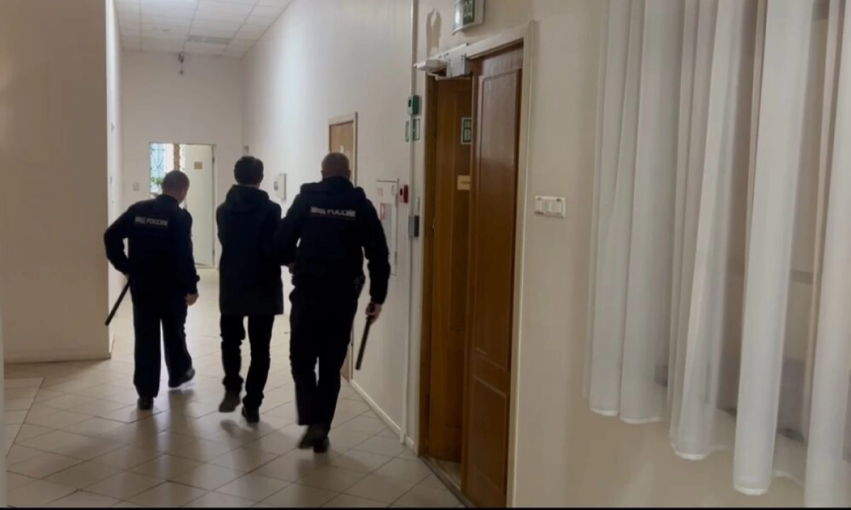 В Ярославской области взяты под стражу курьеры телефонных мошенников