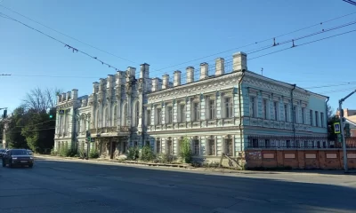 В Ярославле подан иск об изъятии дома с атлантами у собственника