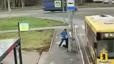 В Ярославле наркоман-спортсмен избил пенсионера и отобрал у него трость