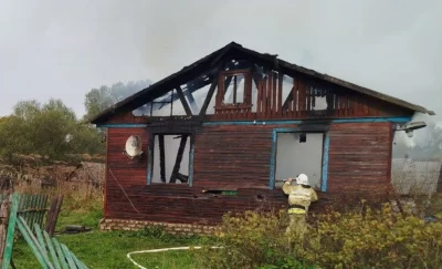 В Ярославской области в сгоревшем доме погиб пенсионер
