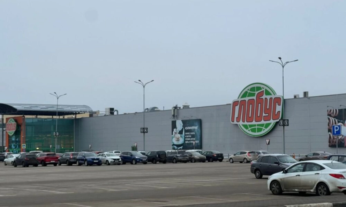 В Ярославле затянулся перенос конечных остановок автобусов к ТЦ