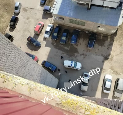 В Рыбинске с двенадцатого этажа выпала девочка-подросток