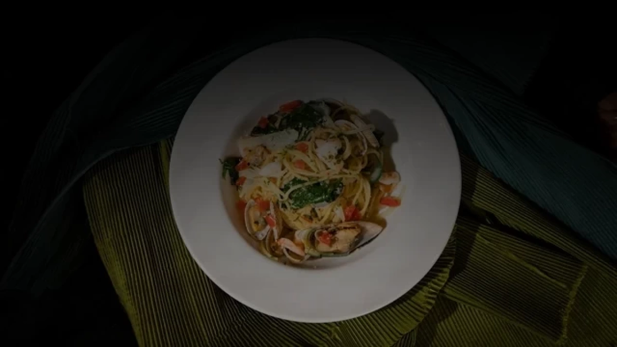 &laquo;Локомотив&raquo; заключил новые контракты с двумя игроками