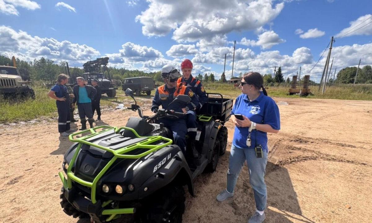 Пропала семья с детьми в Большесельском округе: ведется масштабный поиск Пропала семья с детьми в Большесельском округе: ведется масштабный поиск