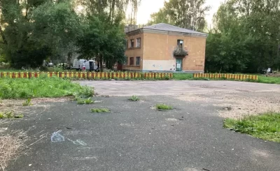 Детская площадка у теплотрассы: жители ждали восстановления 2 года