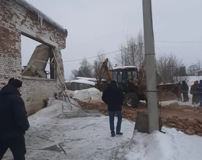 Из-за обрушения крыши котельной в ярославском селе возбуждено уголовное дело