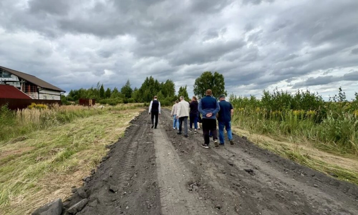 Многодетные семьи в Ярославле лишены доступа к своим участкам Многодетные семьи в Ярославле лишены доступа к своим участкам