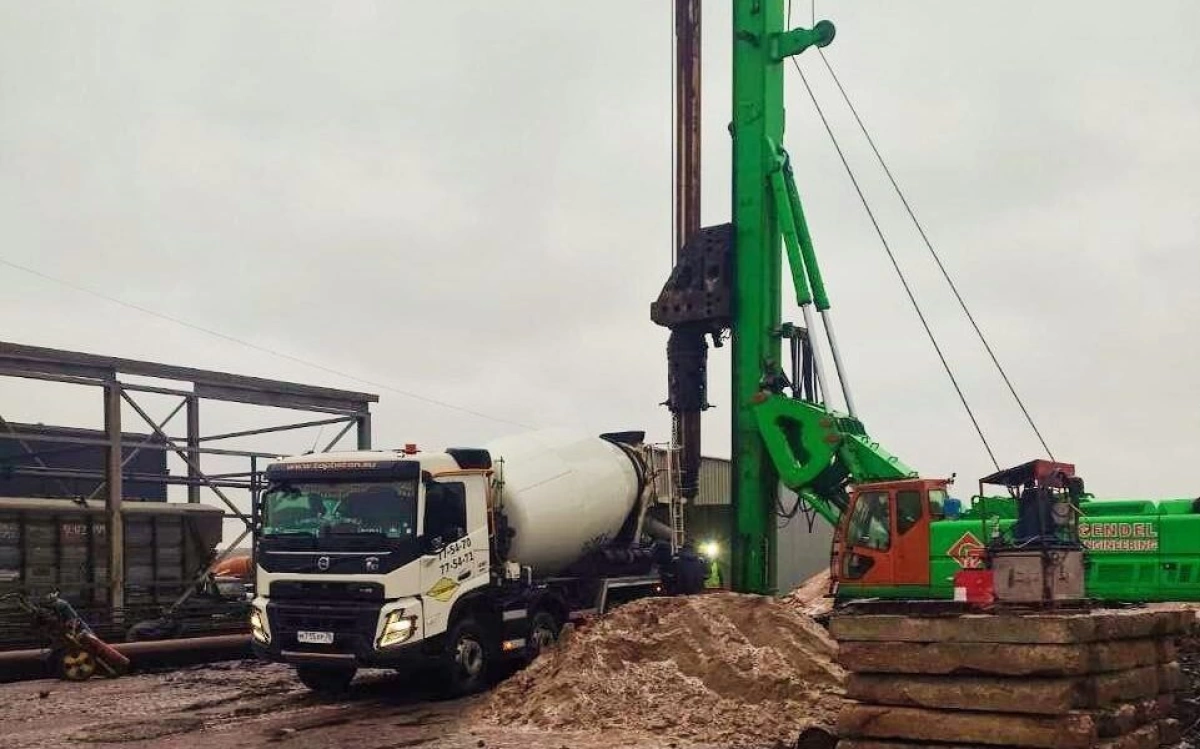 В Ярославле вбивают первые сваи для нового моста через Волгу