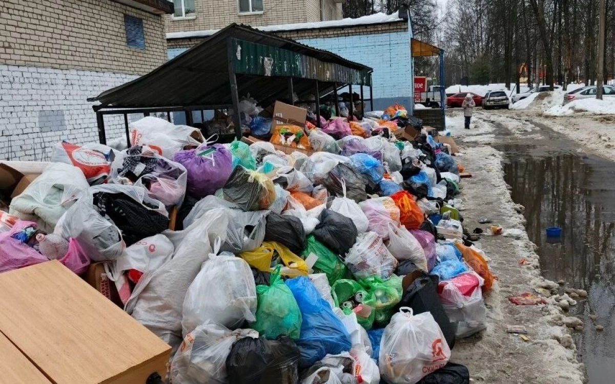 Мэр Ярославля о вывозе мусора: &laquo;Отговорки про снег больше не работают&raquo;