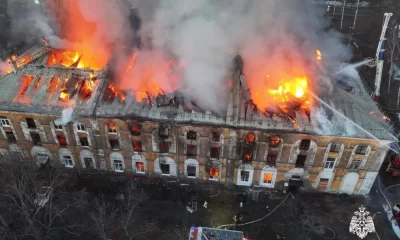 В Ярославле погорелицу не пускают в пункт временного размещения с собачками