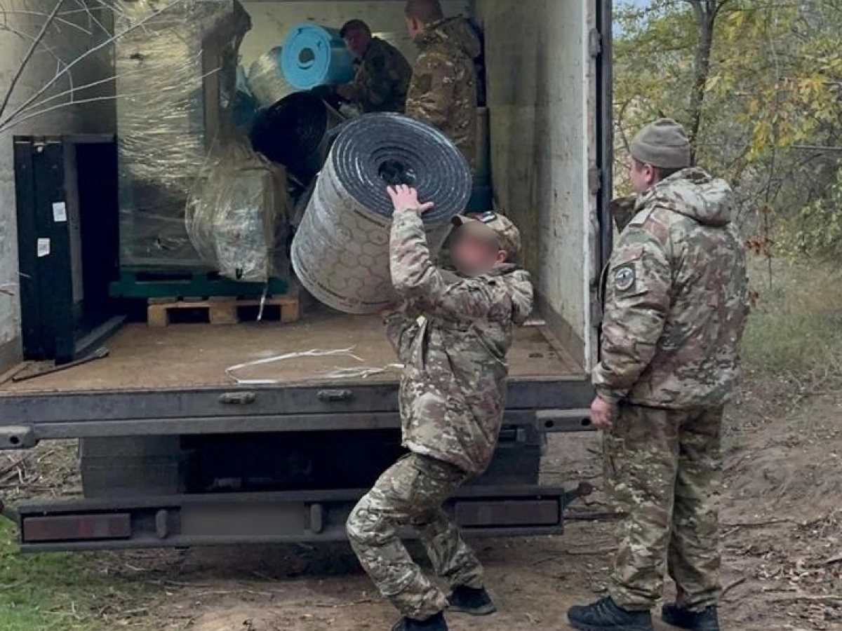 Илья Горохов показал, как живут наши бойцы в зоне СВО