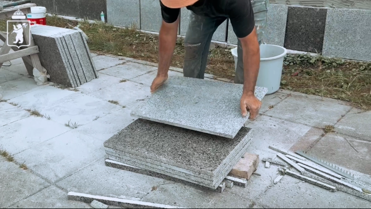 Восстановление облицовки на Волжской набережной в Ярославле Восстановление облицовки на Волжской набережной в Ярославле