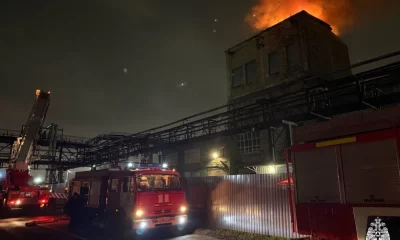 В Ярославле горело здание на Лакокраске