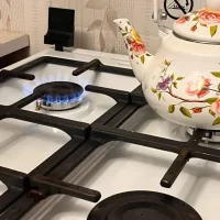 В Ярославской области жители сообщают об отключенном газе и достают электроплитки