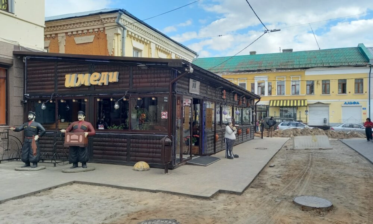 В Ярославле уберут веранду ресторана грузинской кухни «Имеди» В Ярославле уберут веранду ресторана грузинской кухни «Имеди»