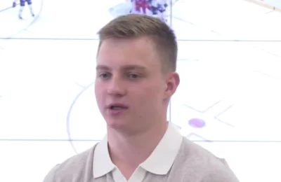 Молодой талант &laquo;Локомотива&raquo; Сурин стал лучшим снайпером начала чемпионата