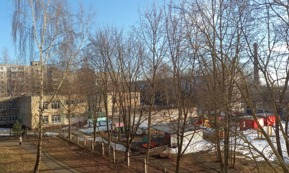 В Ярославле родители сообщают об отмене прогулок в детских садах