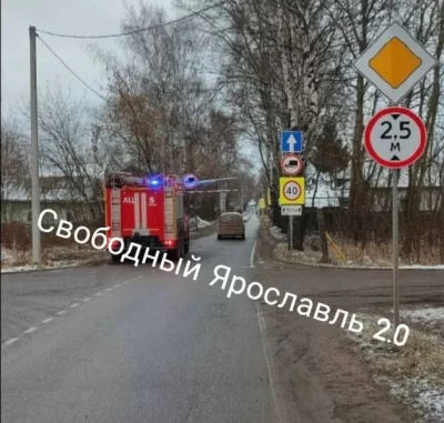 В Ярославле пожарные не смогли вписаться в габаритную рамку