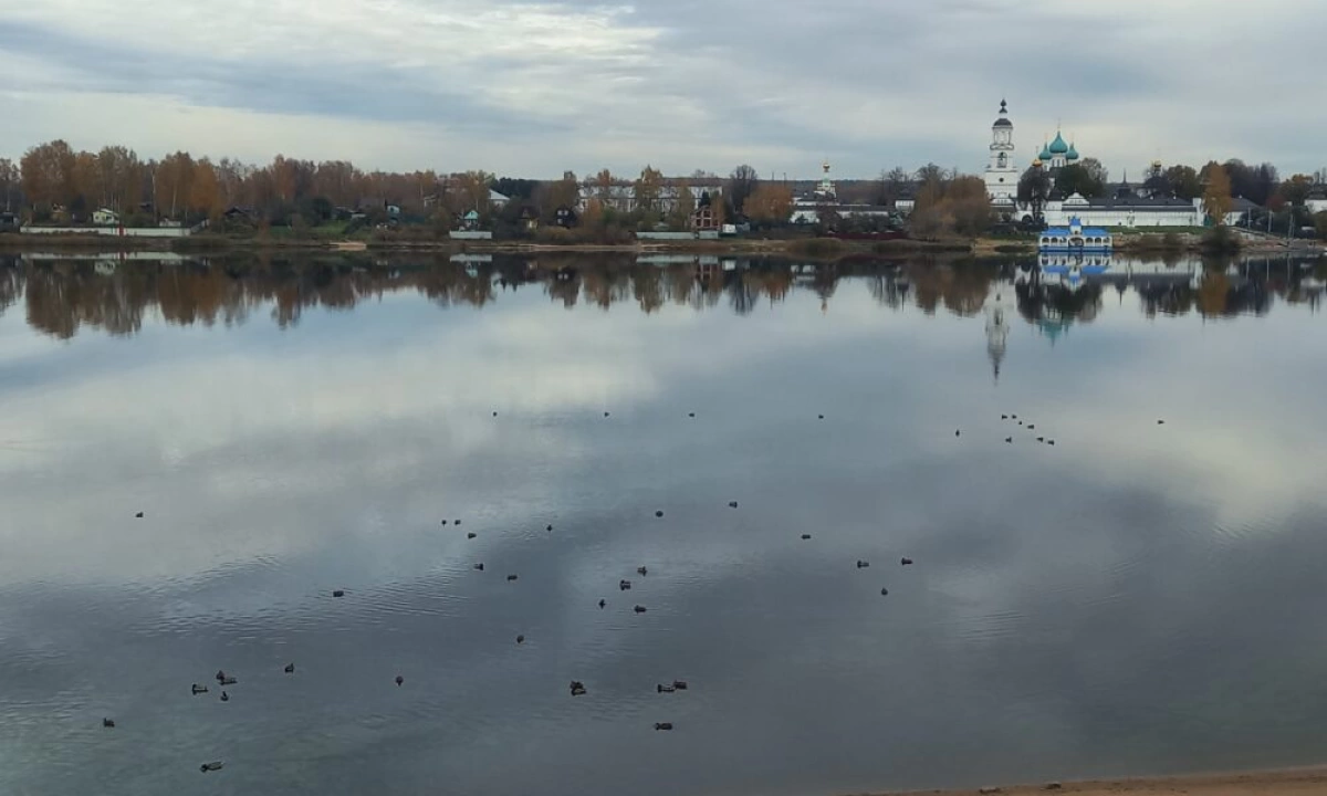 Родные просят помощи ярославцев в поиске переплывавшего Волгу мужчины Родные просят помощи ярославцев в поиске переплывавшего Волгу мужчины
